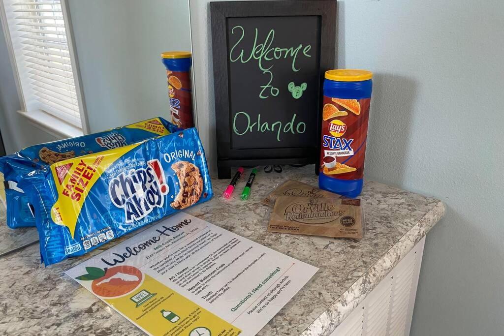 Cozy Tiny Home Near Disney World & Orlando Parks! 키시미 외부 사진