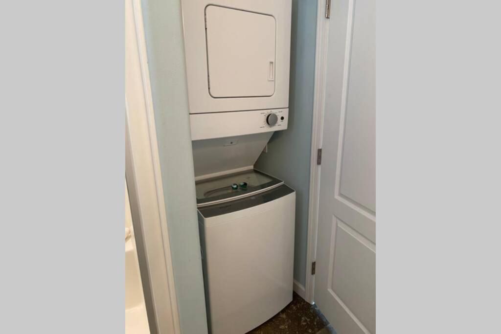 Cozy Tiny Home Near Disney World & Orlando Parks! 키시미 외부 사진